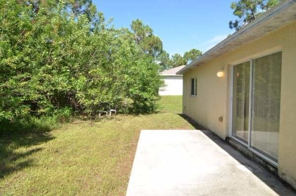 Foto del edificio - 219 E 12th St