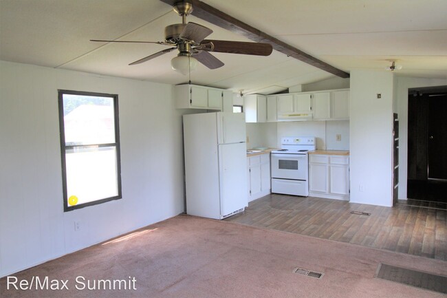 Building Photo - 3 br, 2 bath House - 3265 Peach Orchard Road