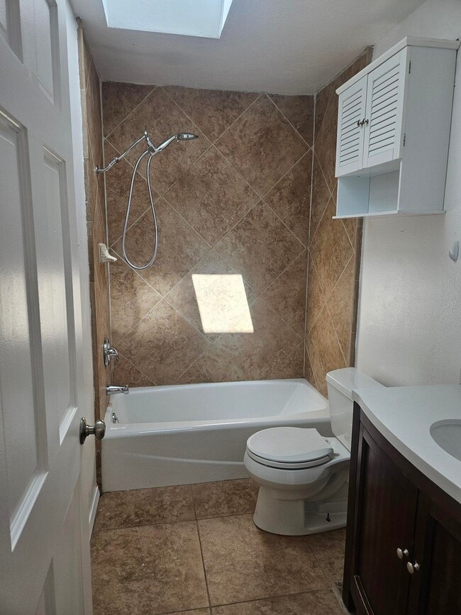 Building Photo - 1379 Borrego Pass