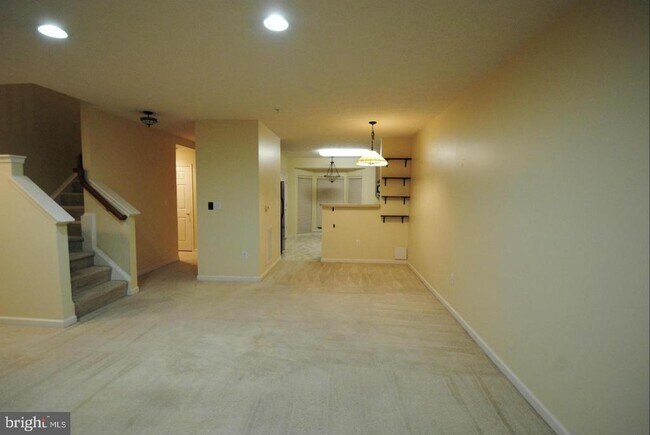 Building Photo - 742 Heather Stone Loop