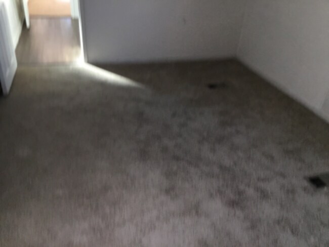 Building Photo - 5625 Sandmound Blvd