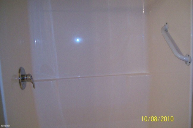 Foto del edificio - 105 E Water St