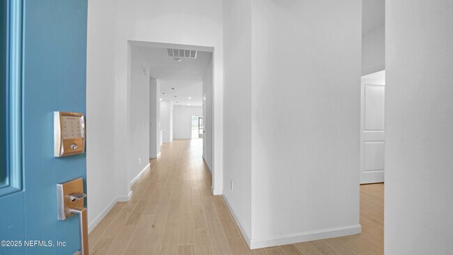 Foto del edificio - 264 Lake Sinclair St