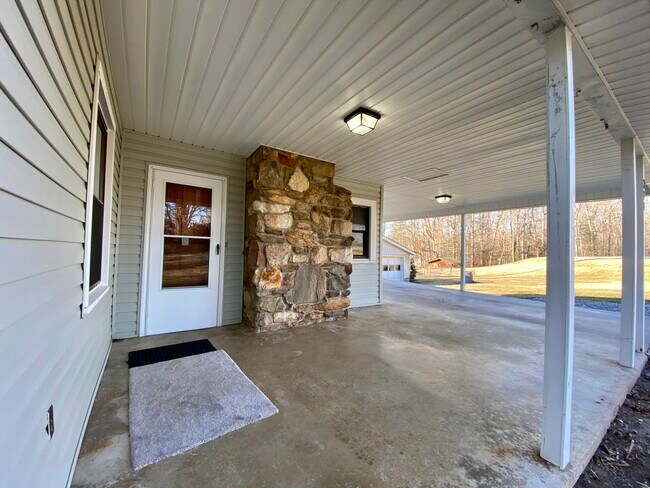 Foto del edificio - 729 Asbury Rd