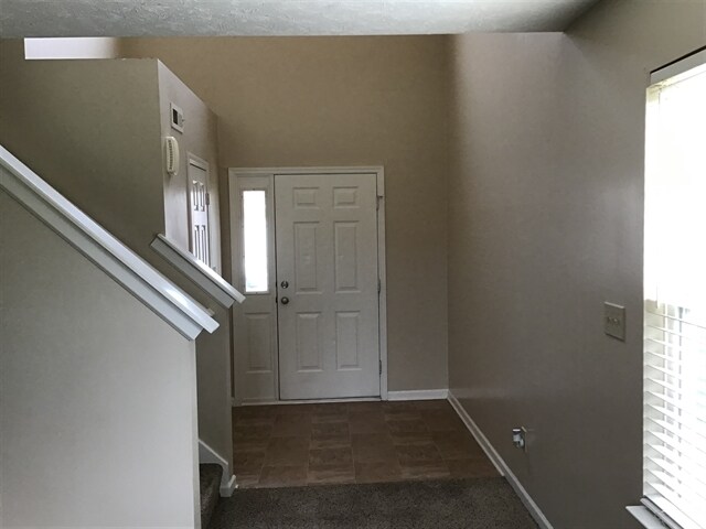 Foto del edificio - 5640 Rambling Dr