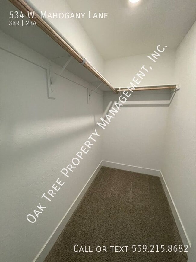Foto del edificio - 534 W Mahogany Ln