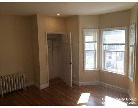 Building Photo - 2 bedroom in Waltham MA 02453