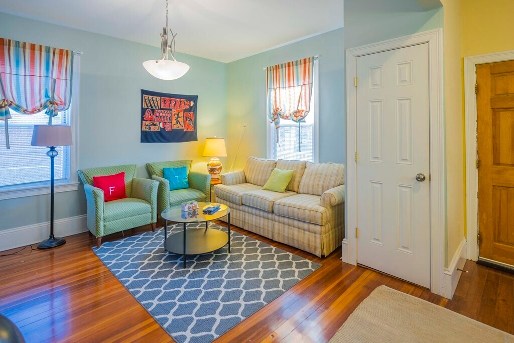 23 Ralph Piteri Terrace Unit 1, Watertown, MA 02472 Room for Rent in