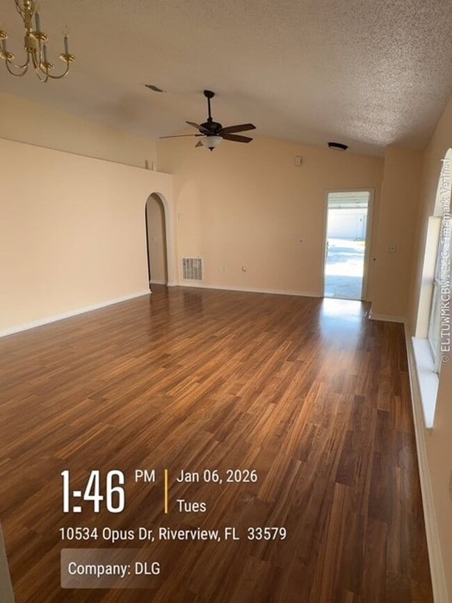 Foto del edificio - 3 Bd/2 Bath fully renovated home in South Fork