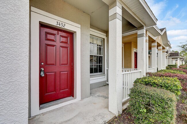 Building Photo - Land O'Lakes 3 Bed/2.5 Bath Townhome for L...