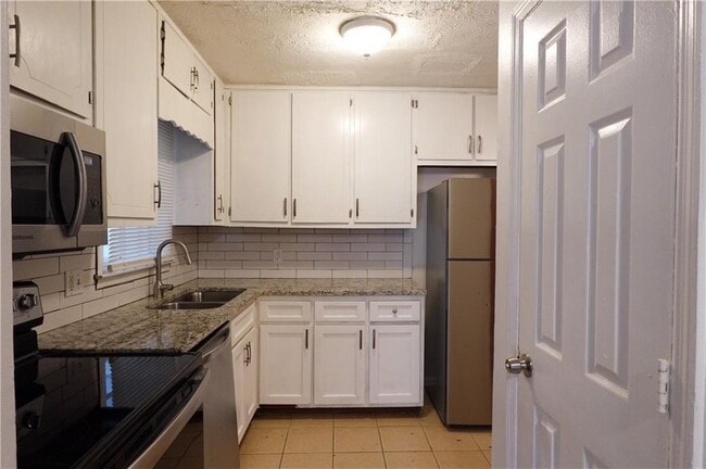 Foto del edificio - 5504 Estates Ct