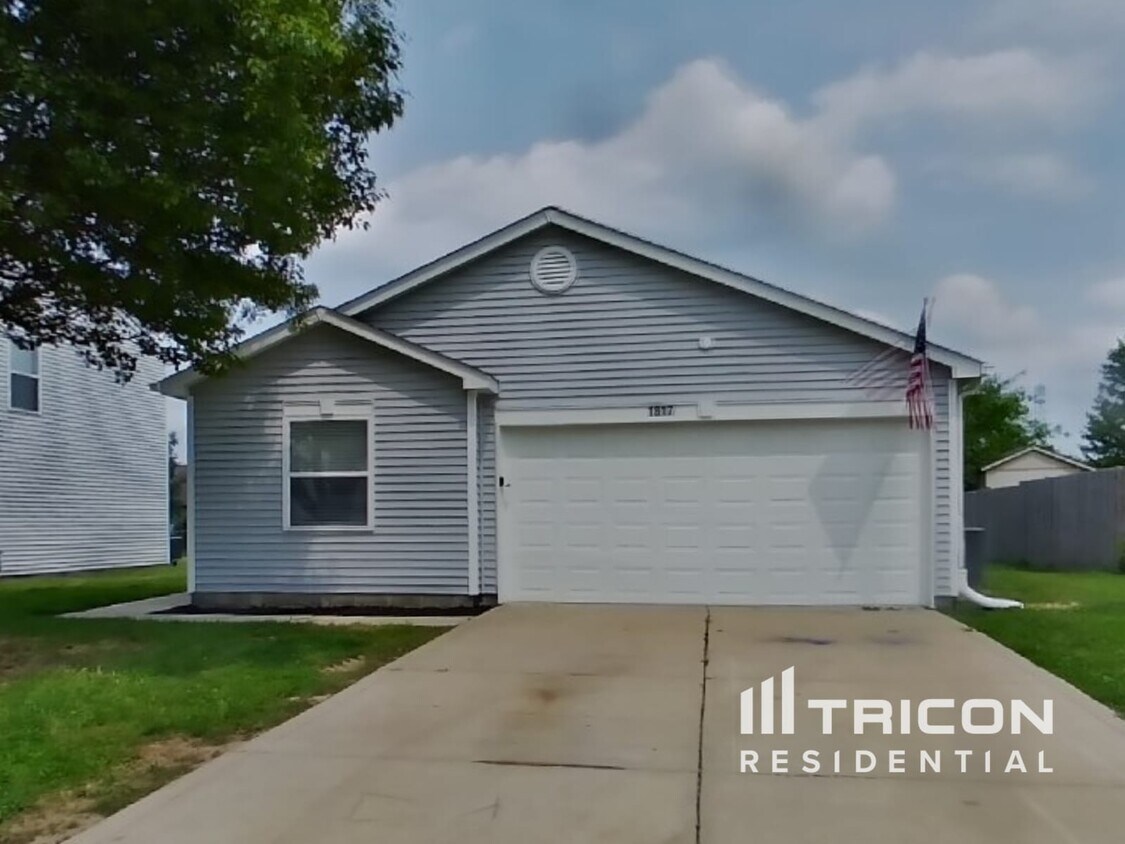 Primary Photo - 1817 Blackmore Dr