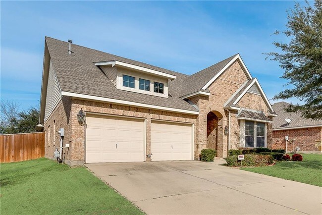 Building Photo - 6951 Chackbay Ln