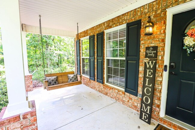Building Photo - 5804 Lanatte Ln