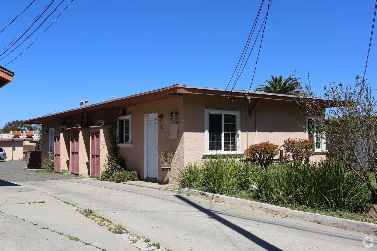 354368 Acacia Ave, Carlsbad, CA 92008 Apartments in Carlsbad, CA