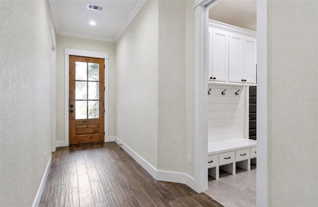 Building Photo - 4002 Heru Ct