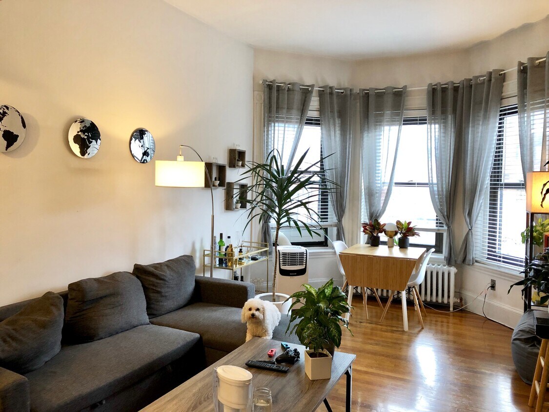 Foto principal - 287 Newbury St