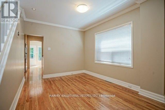 Photo du bâtiment - 401 Davisville Ave