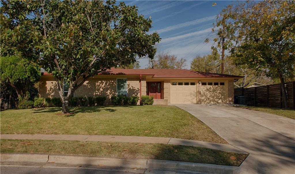 Primary Photo - 2502 Candlewood Ct