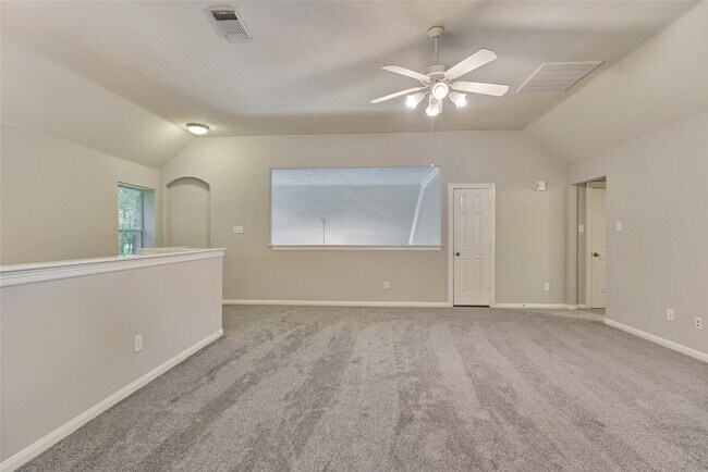 Foto del edificio - 7 Raindance Ct