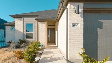 Building Photo - 465 Chase Creek Dr