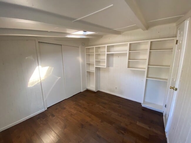 Building Photo - Pacific Grove Mid-Century Modern style home