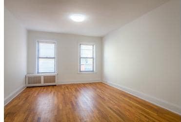 Building Photo - 301 E 53rd St