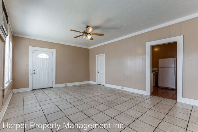 Foto del edificio - 1 br, 1 bath House - 1341 W Mistletoe