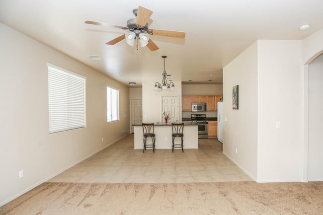 Building Photo - 1725 Oro Dr