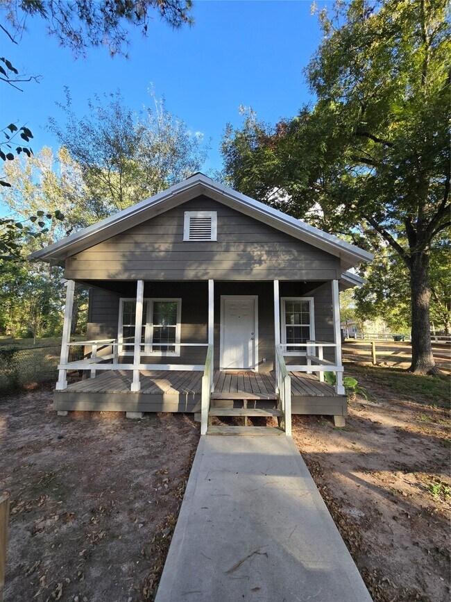 Foto del edificio - 511 S Roosevelt Ave