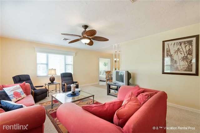 Foto del edificio - 111 Bayshore Rd