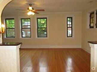 Building Photo - 1079 Terrace Dr