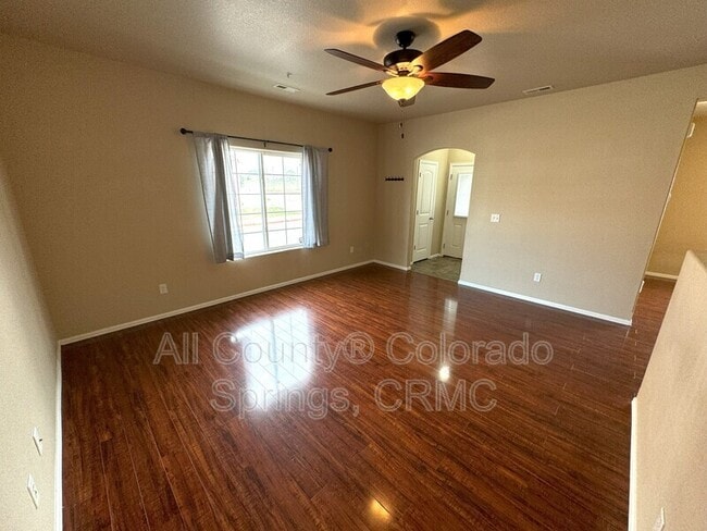 Building Photo - 4869 Pearl Kite View