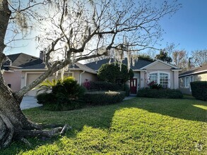 Building Photo - 10867 Piping Rock Cir