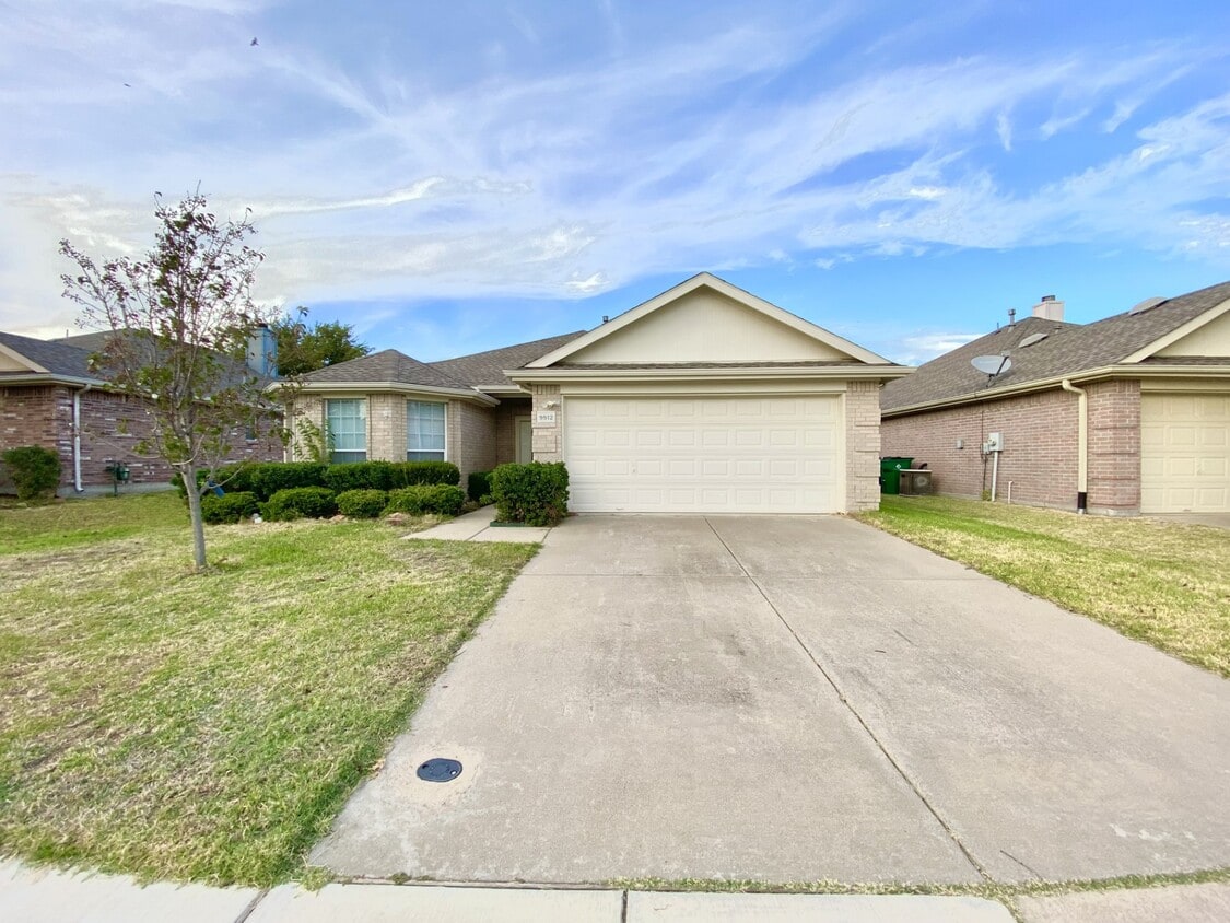 9912 Carter Dr, McKinney, TX 75072 House Rental in McKinney, TX