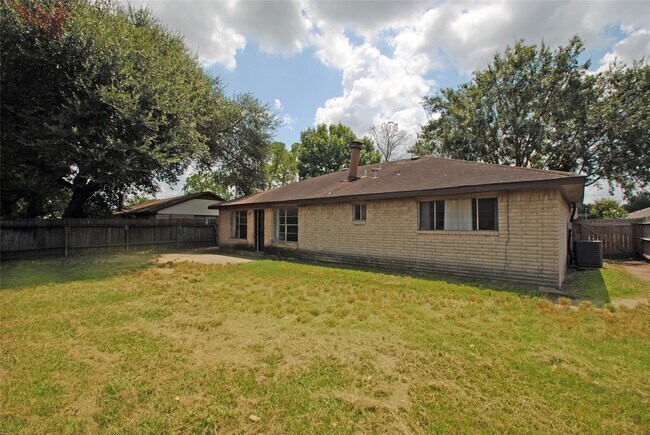 Foto del edificio - 614 Dalewood Dr