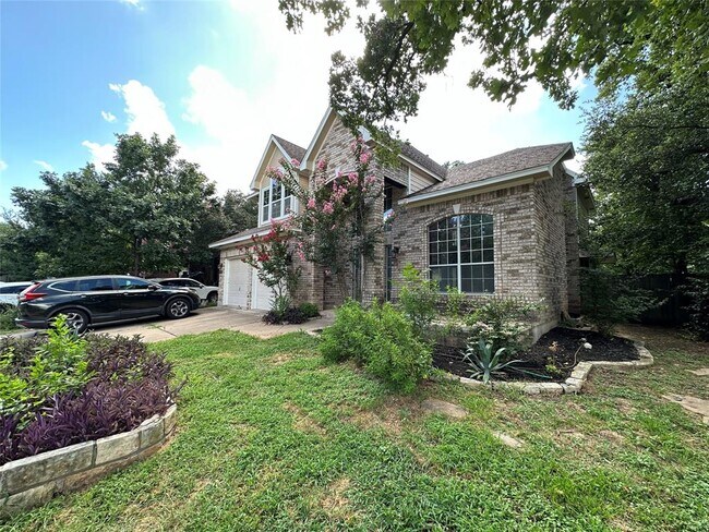Building Photo - 10902 Grassmere Ct