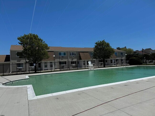 Building Photo - 4901 Harbor Beach Blvd