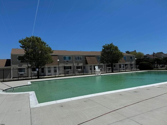 Building Photo - 4901 Harbor Beach Blvd