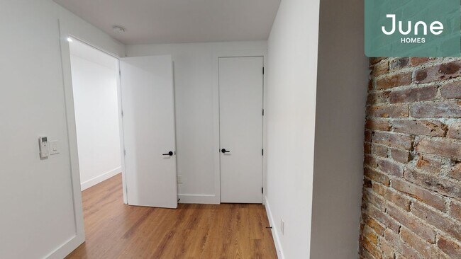 Building Photo - Room Only in 4-bed/2.0-bath Home