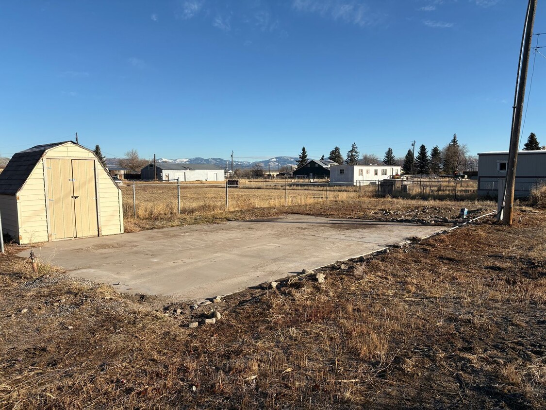 Building Photo - North Valley Lot for Rent