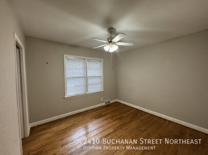 Foto del edificio - 2410 Buchanan St NE