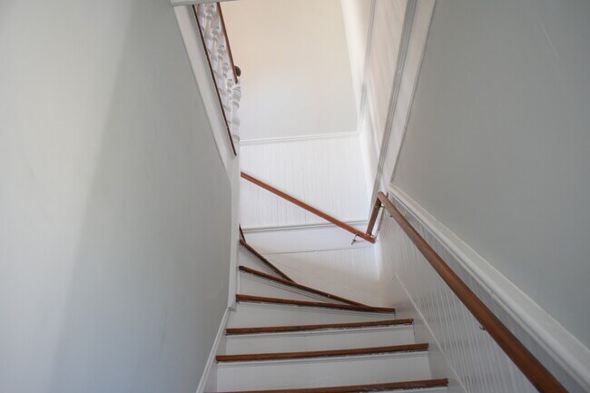 Foto del edificio - 215 N 5th Ave