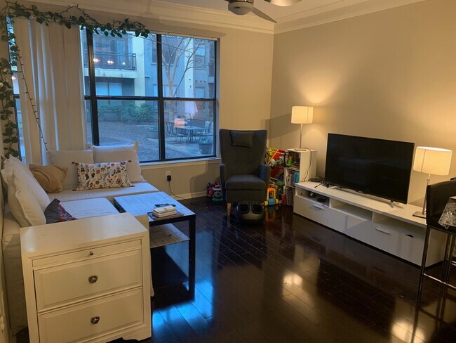 Sala de estar - 400 17th St NW