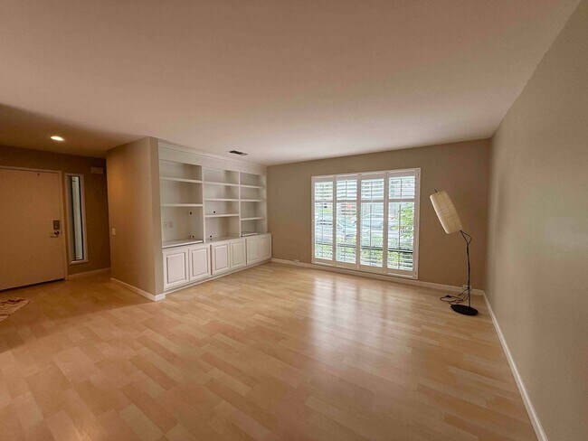 Foto del edificio - Fabulous Campus Commons 3 Bedroom