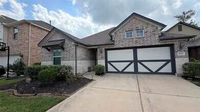 Building Photo - 25112 Slow Pnes Dr