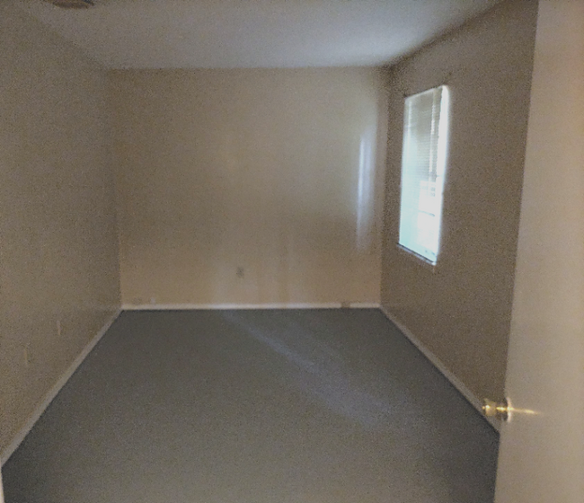 Foto del edificio - 1501 Carlisle Dr E