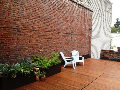 Building Photo - Rainier Edmunds - Studio + extra room