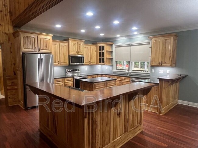 Foto del edificio - 168 Timberlake Dr