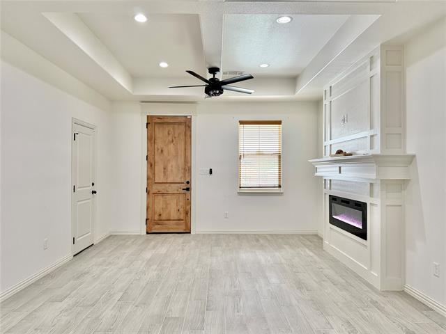 Foto del edificio - 5609 San Jacinto Dr